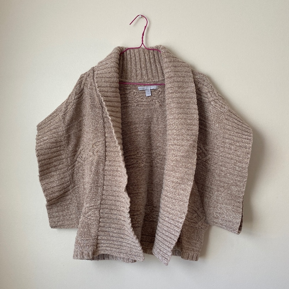 Oversized cable knit batwing cropped open arm sweater